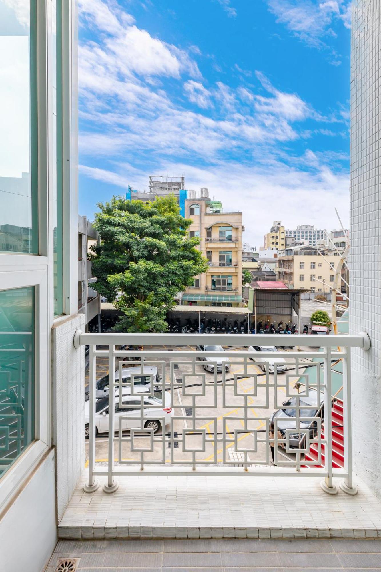 32小巷弄 Hotel Tainan Exterior foto