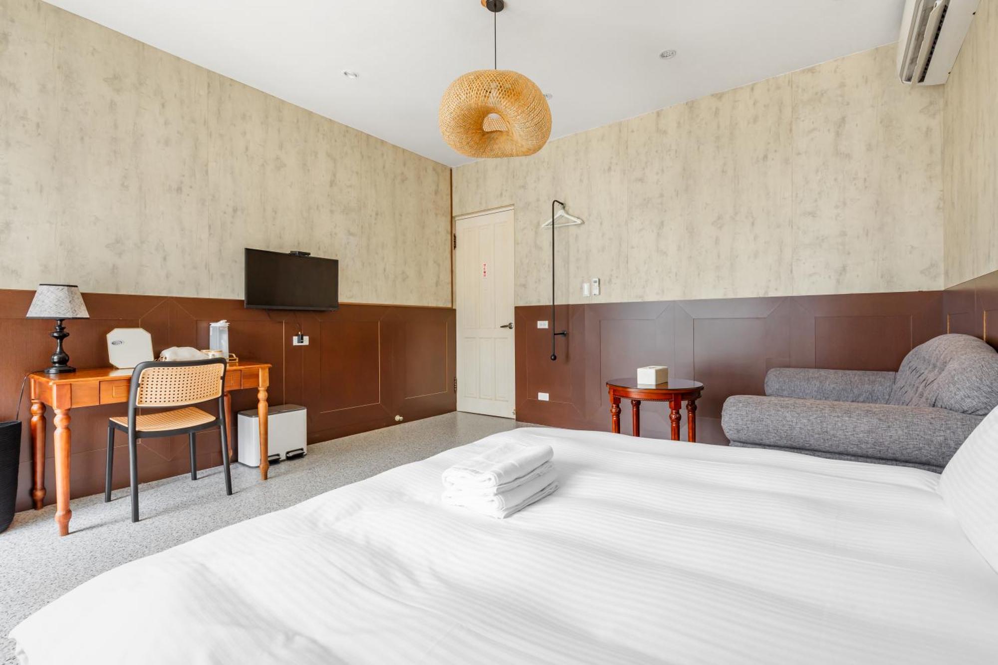 32小巷弄 Hotel Tainan Exterior foto