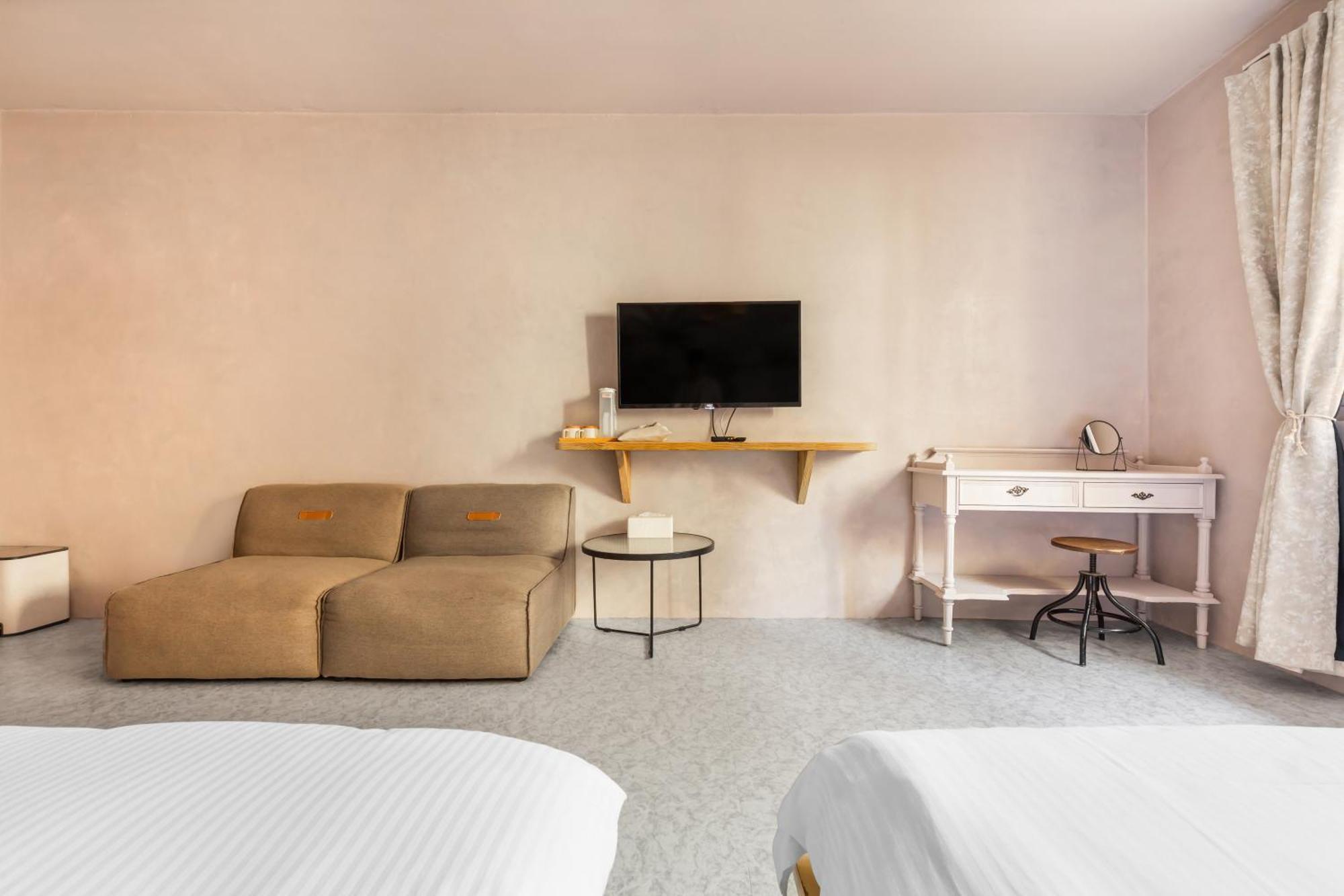 32小巷弄 Hotel Tainan Exterior foto